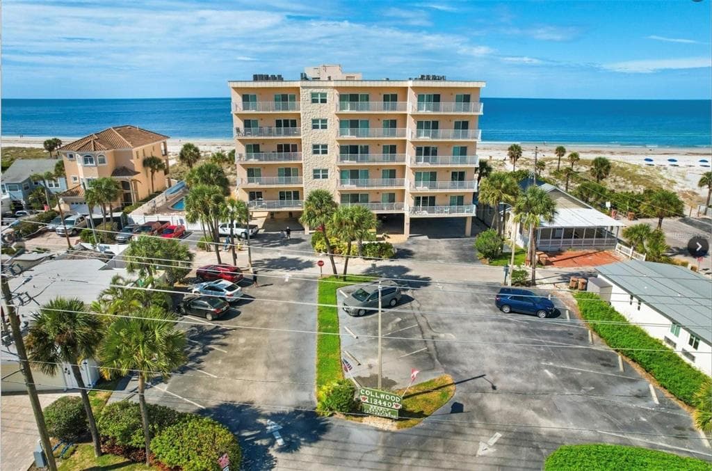 13440 GULF BOULEVARD 202 photo 2