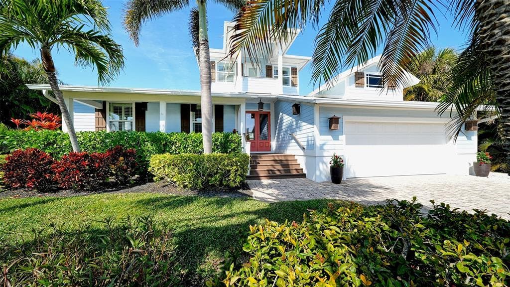 605 N POINT DRIVE 4