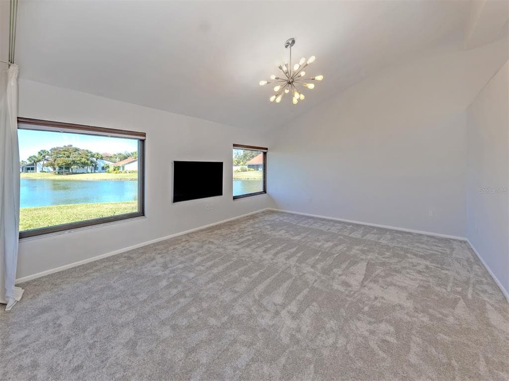 764 SARABAY ROAD 8 photo 12