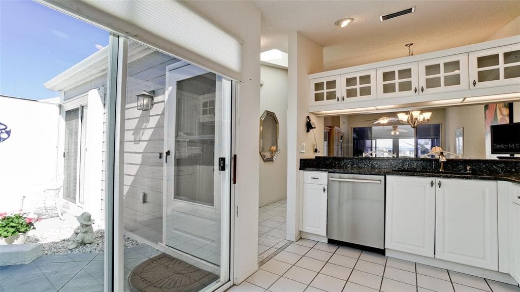 507 SANDERLING CIRCLE photo 19