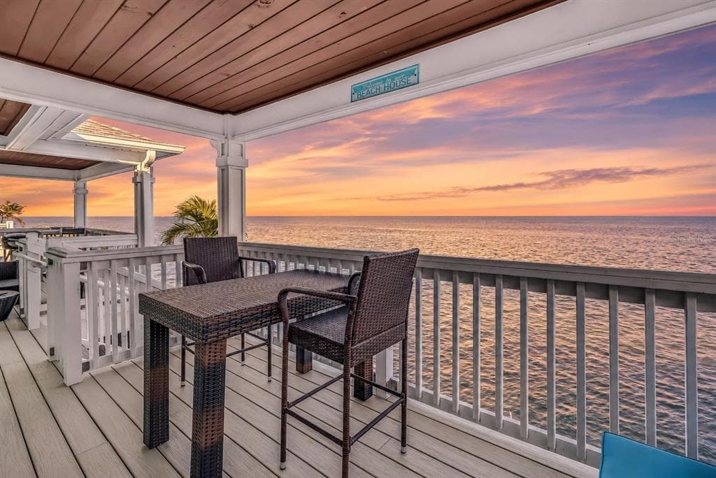 5102 COQUINA KEY DRIVE SE #D 1