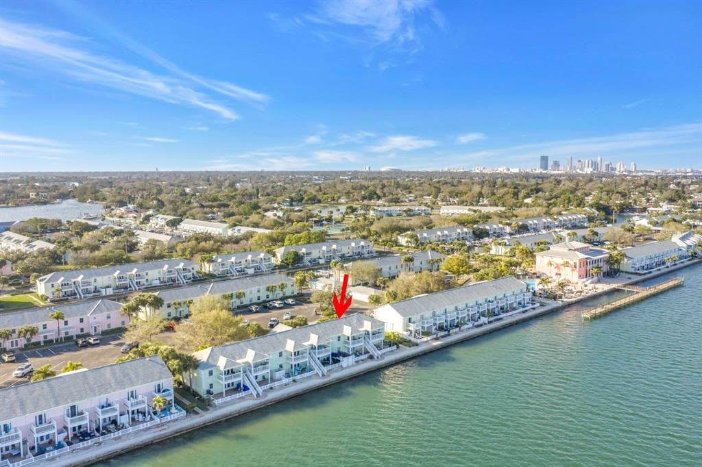 5102 COQUINA KEY DRIVE SE #D 4
