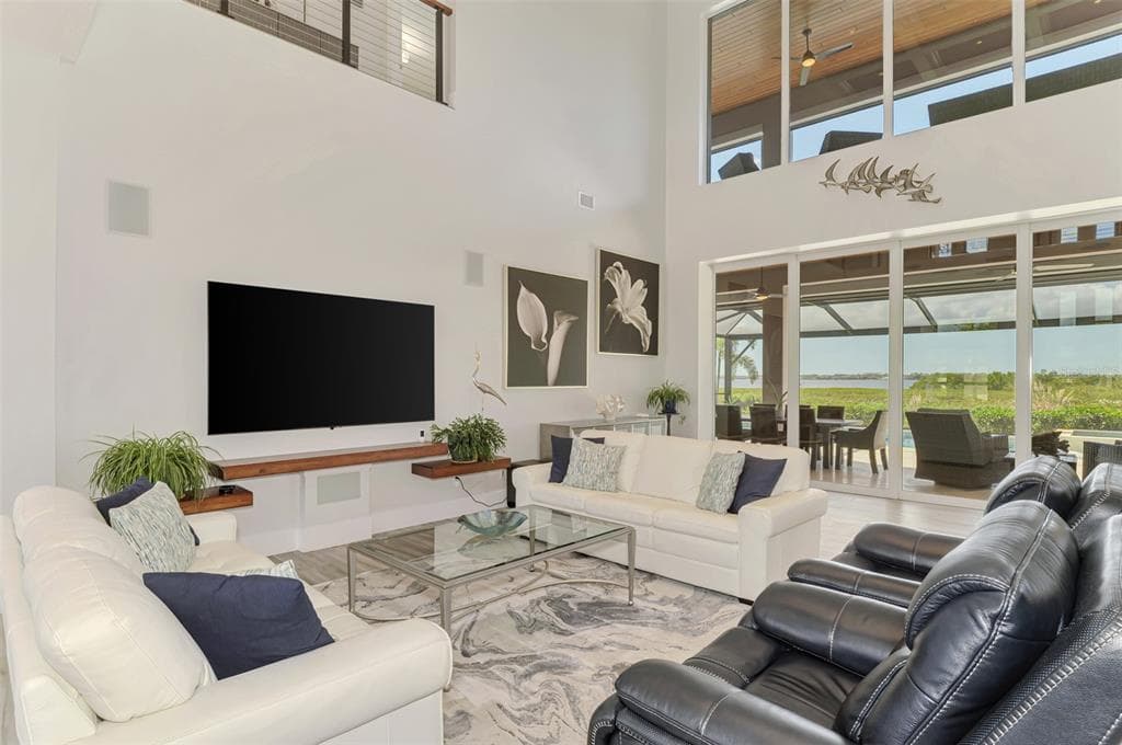 3051 RIVERSHORE LANE photo 9