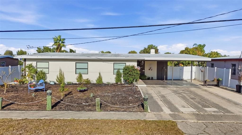 4086 GARDNER DRIVE 5