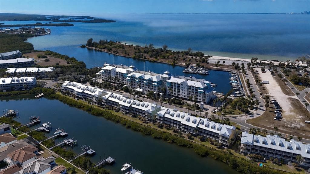 547 BAHIA BEACH BOULEVARD 1