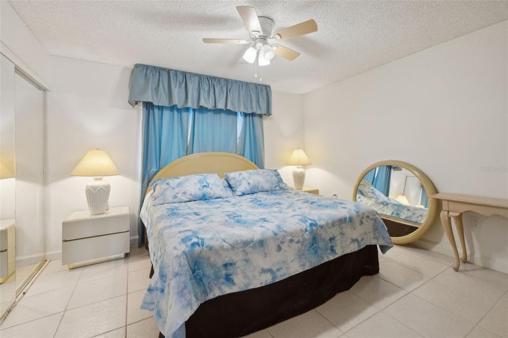 125 RIVER BEND PLACE D photo 21