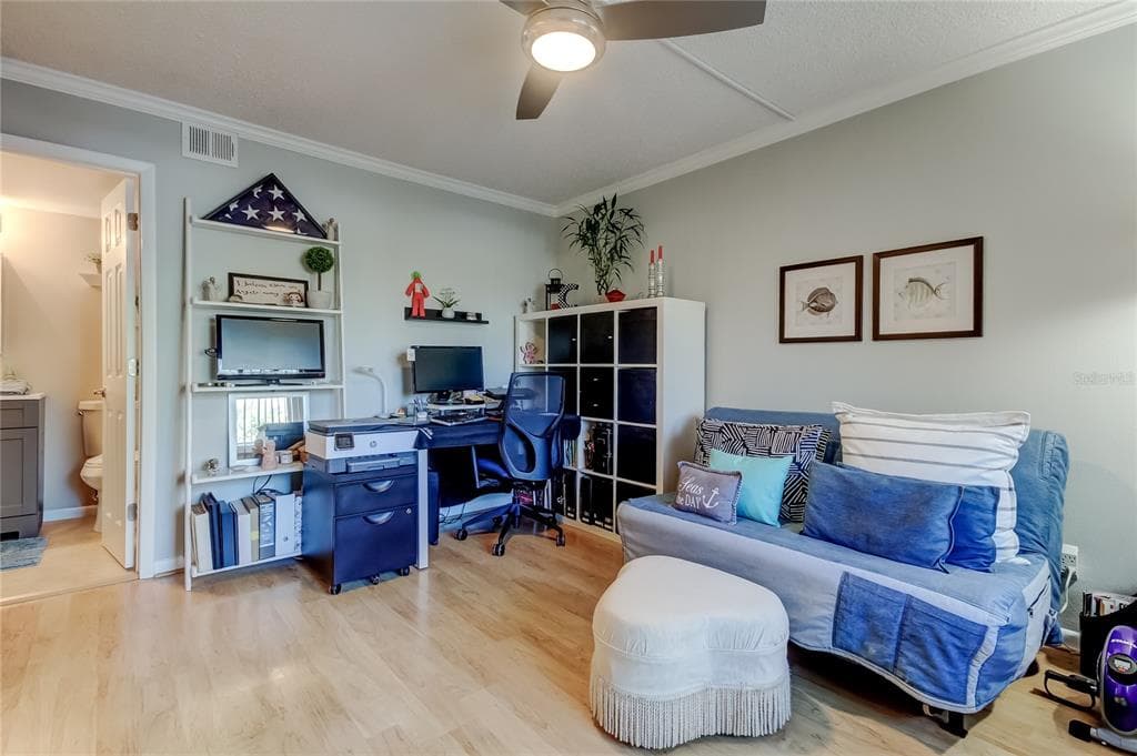 650 ISLAND WAY 206 photo 15