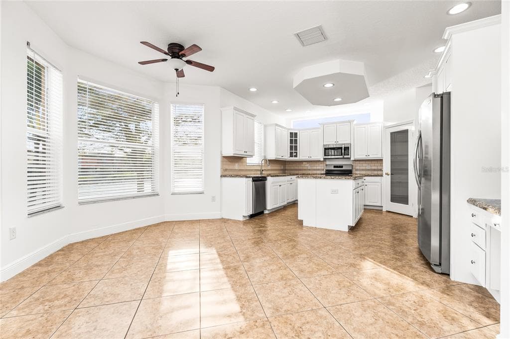 2258 BALSAN WAY photo 6