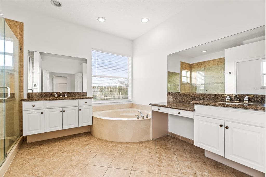 2258 BALSAN WAY photo 17