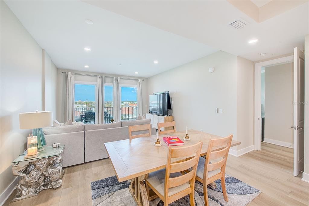 400 150TH AVENUE 504 photo 19
