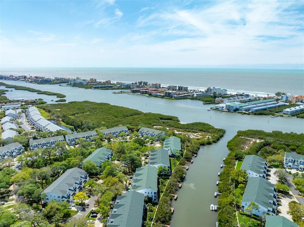 9936 INDIAN KEY TRAIL #22 3