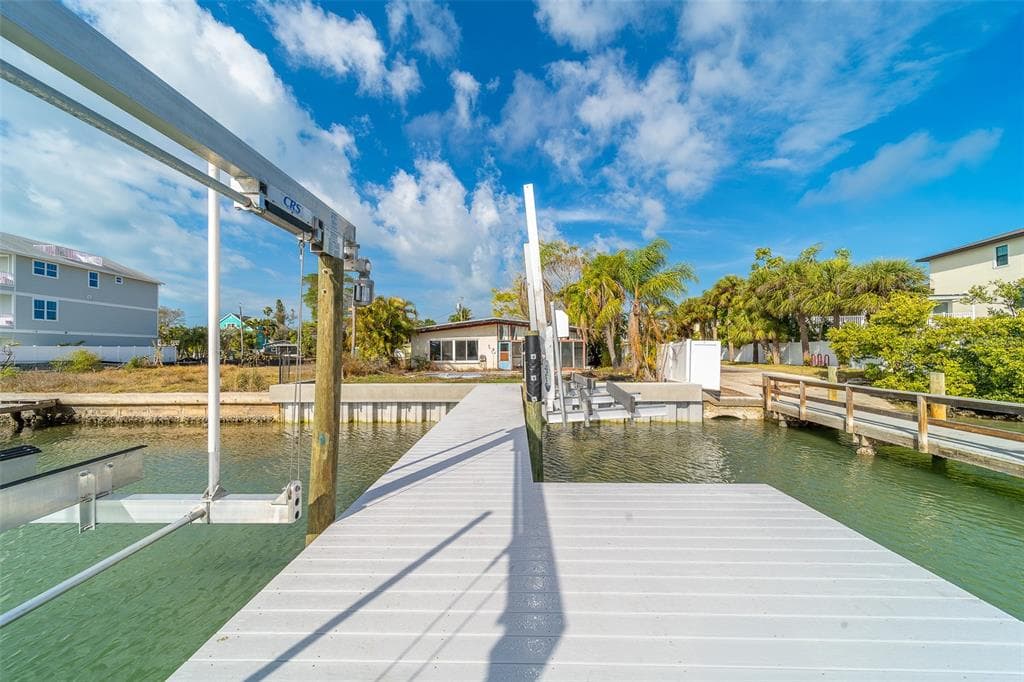 1217 BAY SHORE BOULEVARD 3