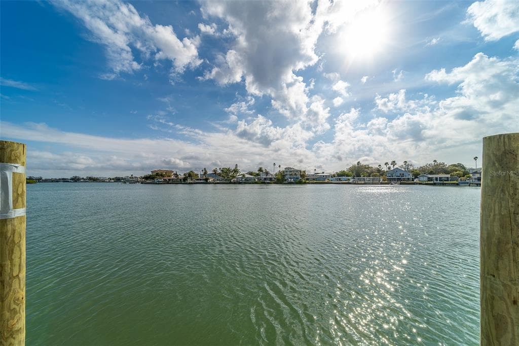 1217 BAY SHORE BOULEVARD 4