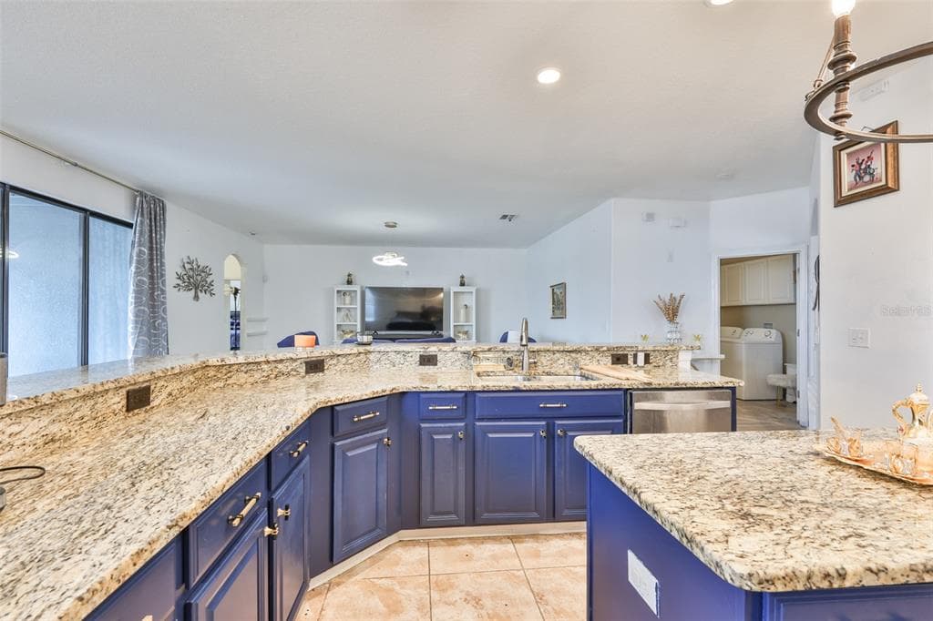 10039 SMARTY JONES DRIVE photo 18