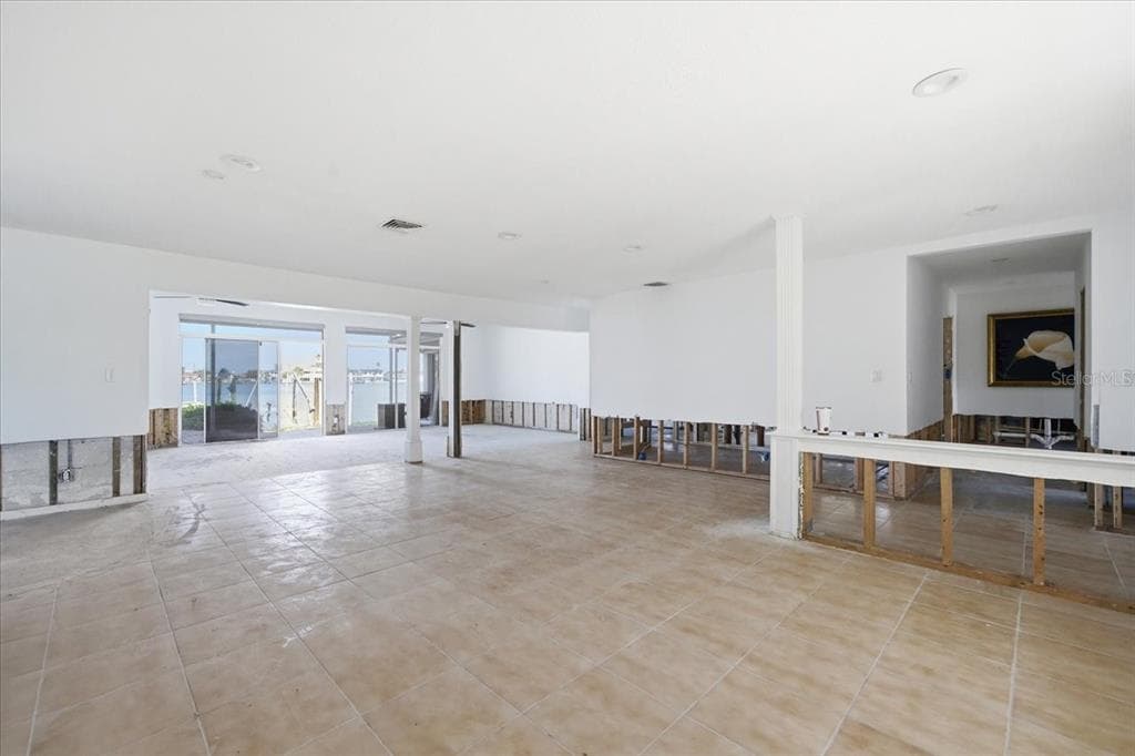 411 55TH AVENUE photo 13