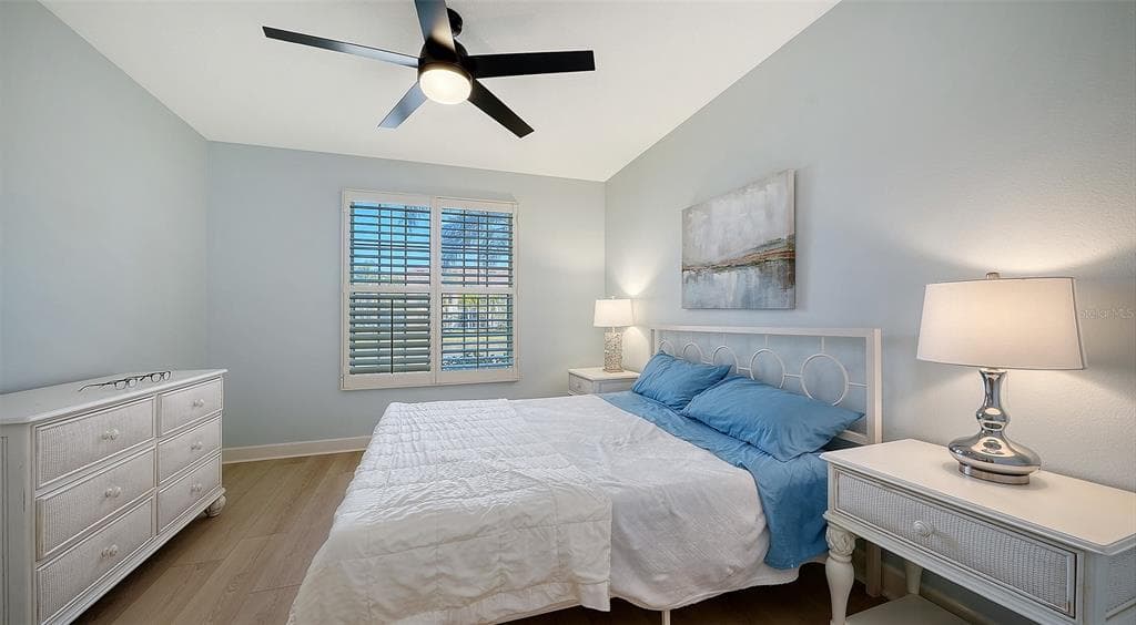 5235 PARISIENNE PLACE 101B28 photo 11
