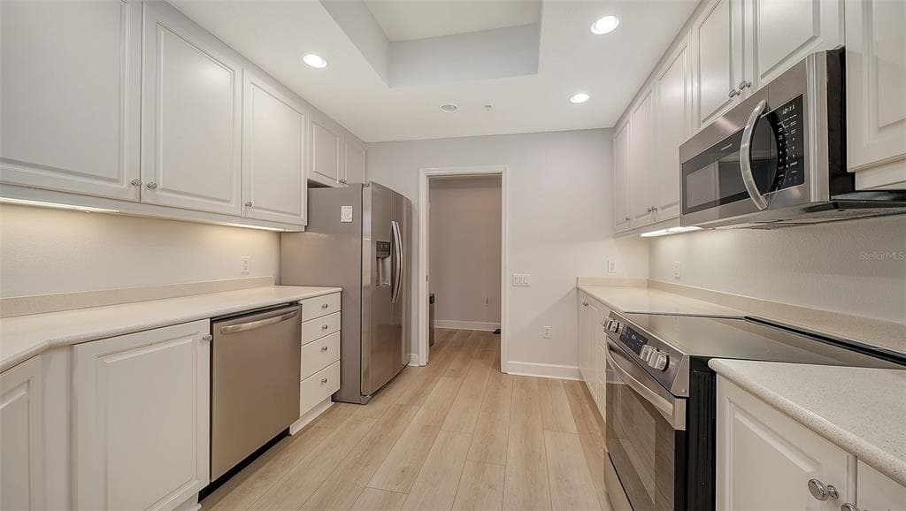 5235 PARISIENNE PLACE 101B28 photo 8
