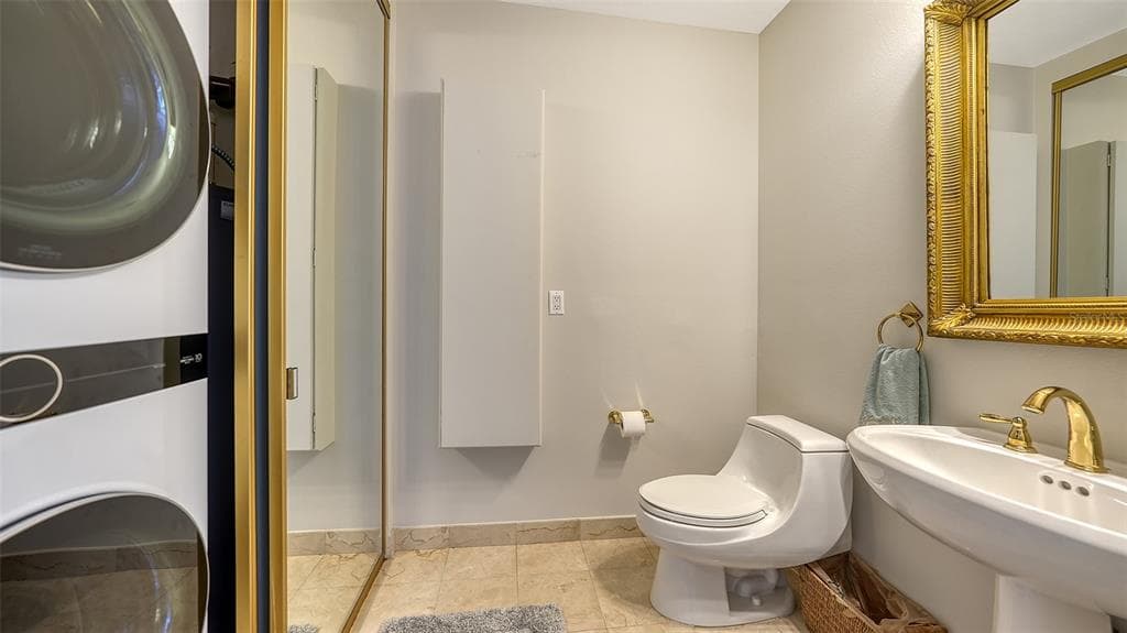 1241 GULF OF MEXICO DRIVE 111 photo 19