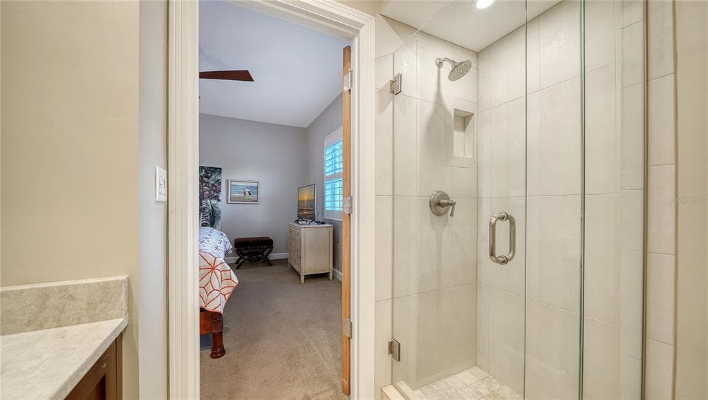 2165 GULF OF MEXICO DRIVE 115 photo 24