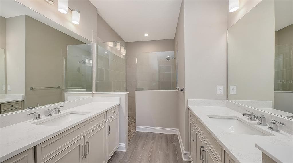 2118 SYLVESTER PALM LANE photo 25