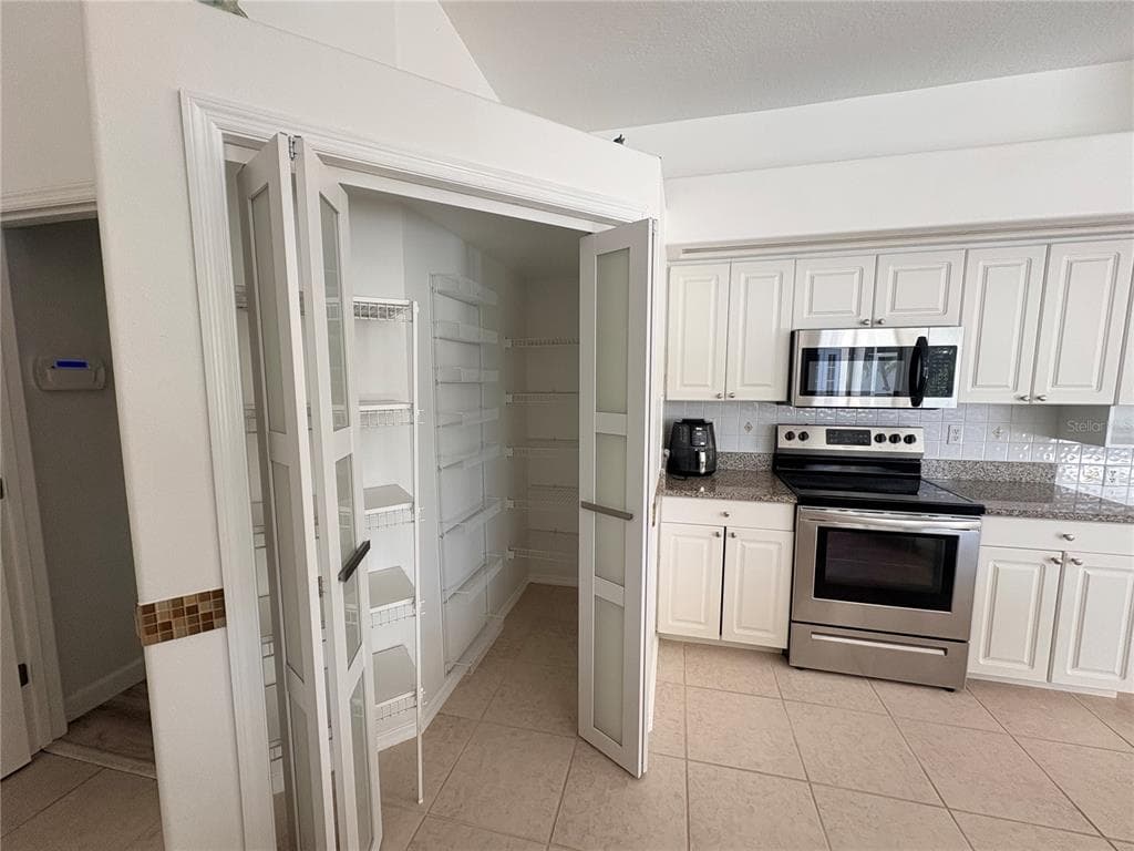 7207 39TH LANE E photo 12