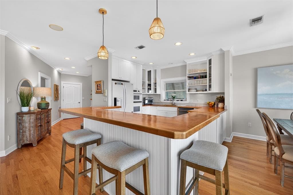 2503 PASS A GRILLE WAY photo 10