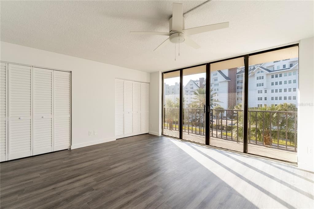 1591 GULF BOULEVARD 203S photo 23