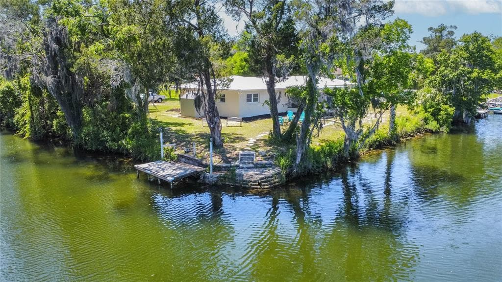 3861 N RINGDOVE POINT 1