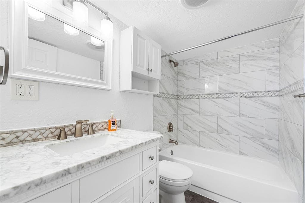 14900 GULF BOULEVARD 304 photo 21