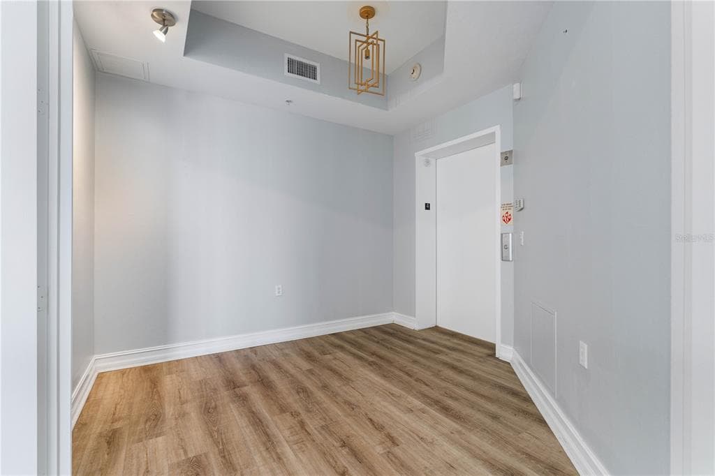 87 VIVANTE BOULEVARD 8742 photo 18