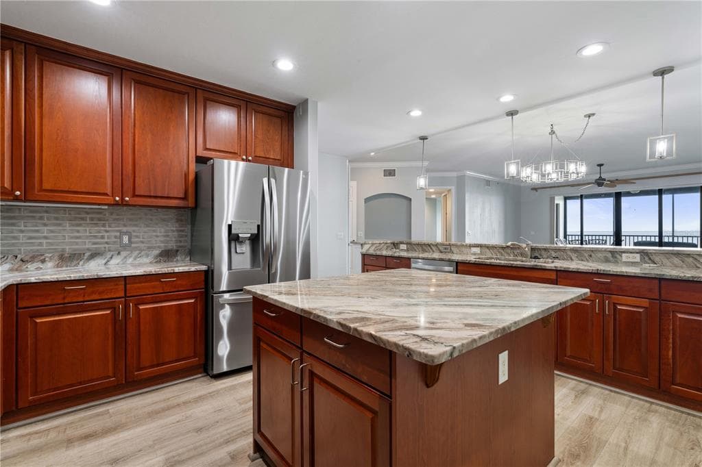 87 VIVANTE BOULEVARD 8742 photo 8
