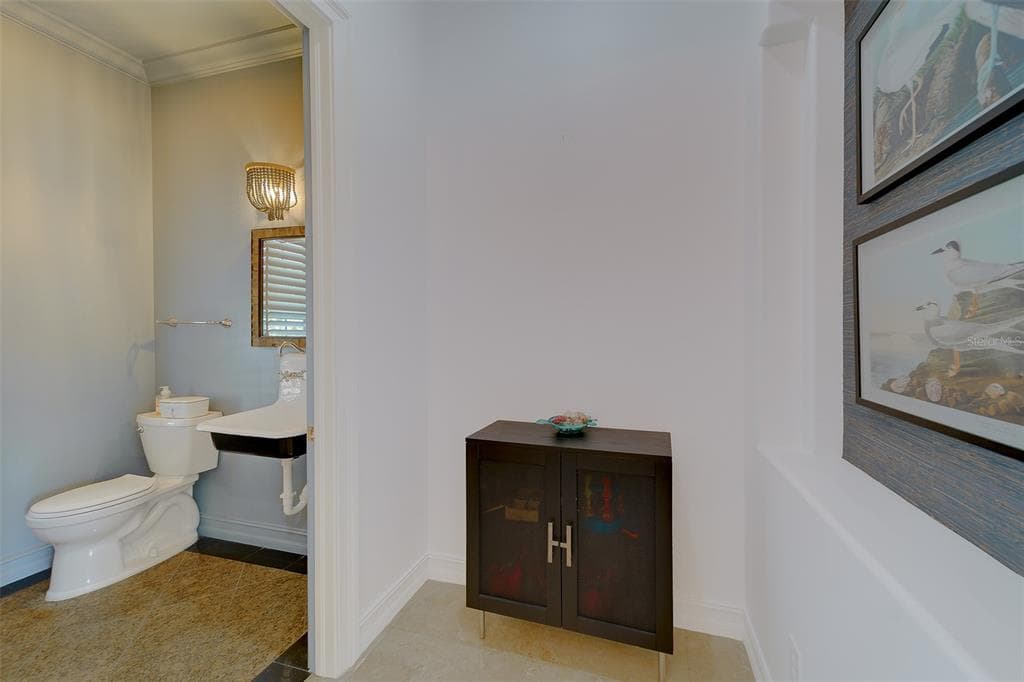 824 ISLAND WAY photo 15