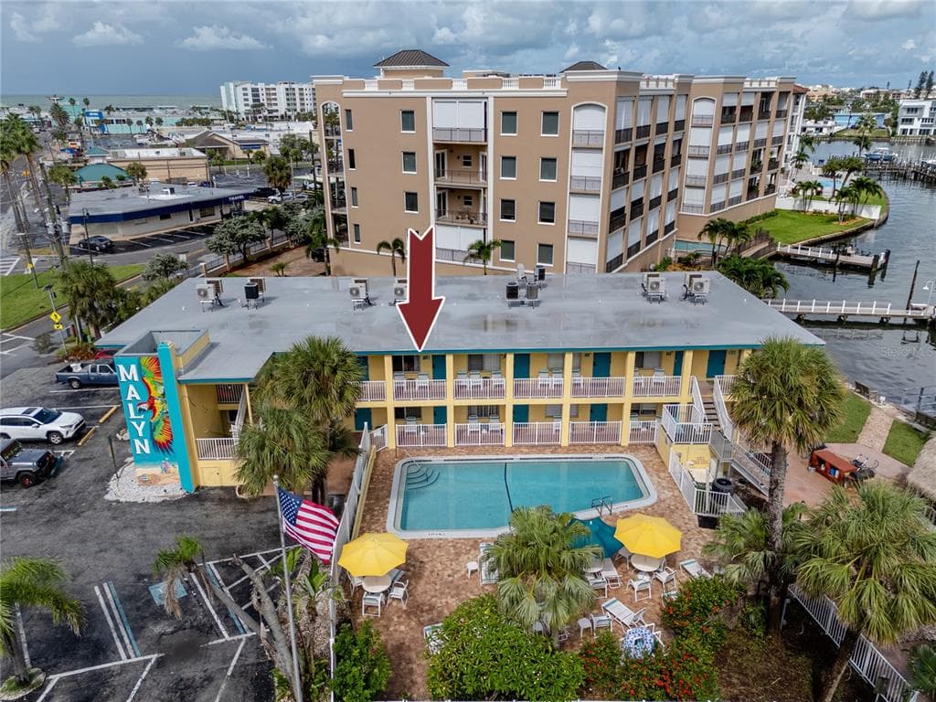 282 TREASURE ISLAND CAUSEWAY #12 3