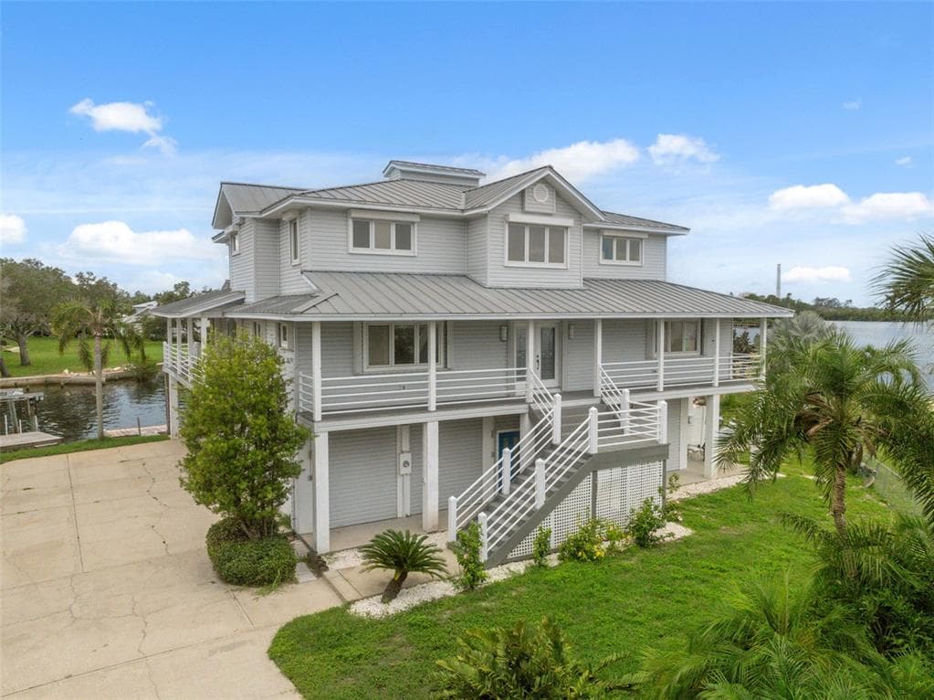 1906 GULFVIEW DRIVE 2