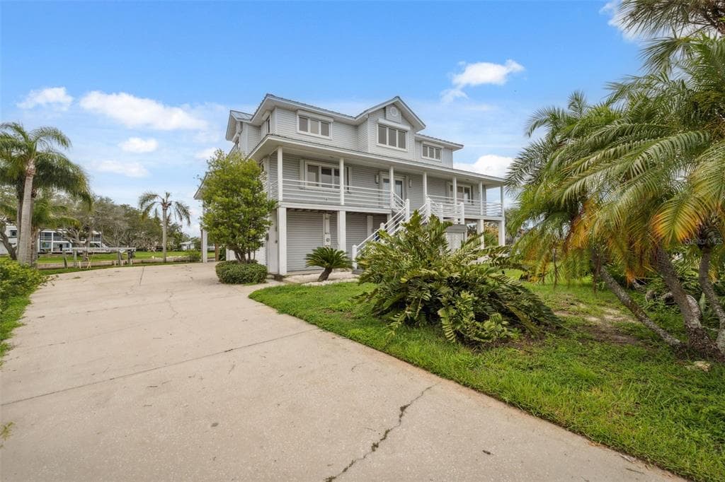 1906 GULFVIEW DRIVE 4