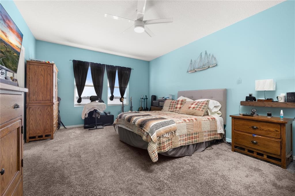 395 BLUE CYPRESS DRIVE photo 19
