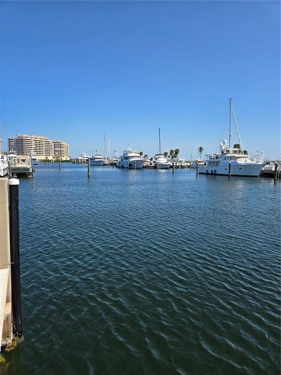 2800 HARBOURSIDE DRIVE #F-06 5