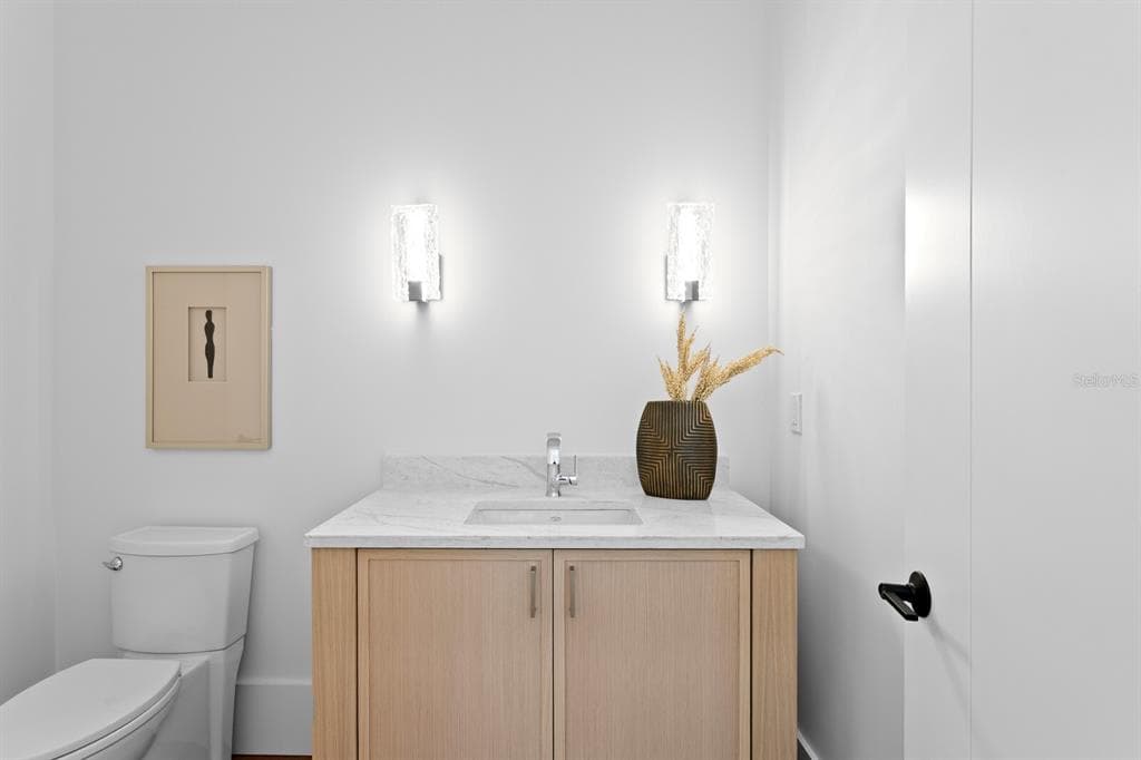500 BARCELONA DRIVE photo 22