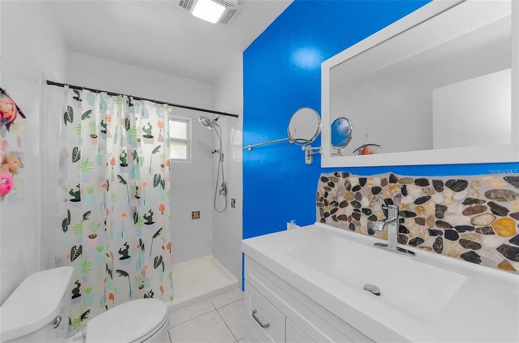 2602 CYPRUS DRIVE photo 23