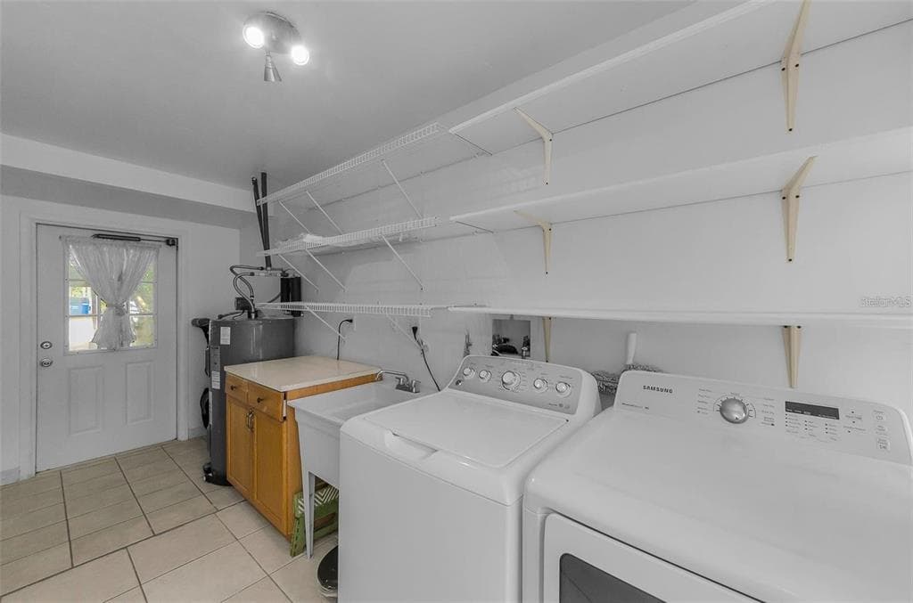 2602 CYPRUS DRIVE photo 24