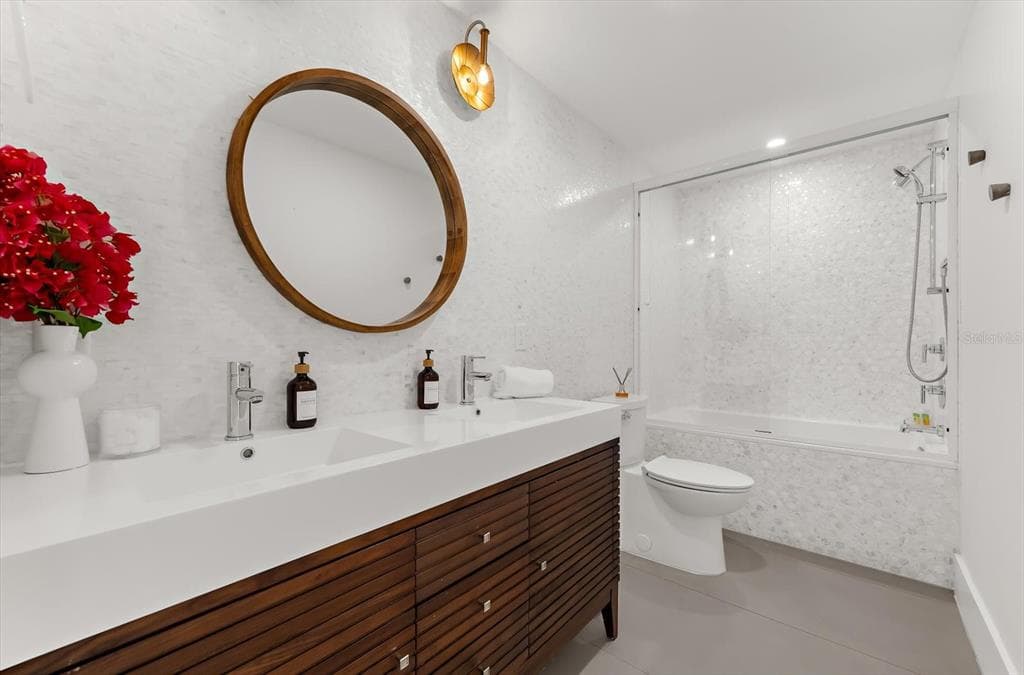 811 N SHORE DRIVE photo 25