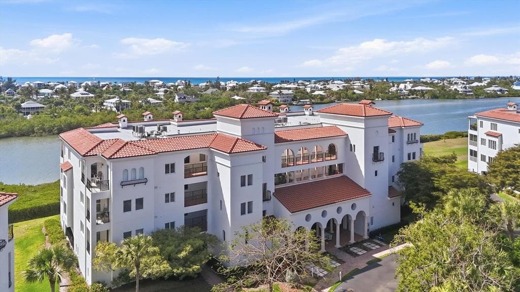 11160 HACIENDA DEL MAR BOULEVARD #D-303 2