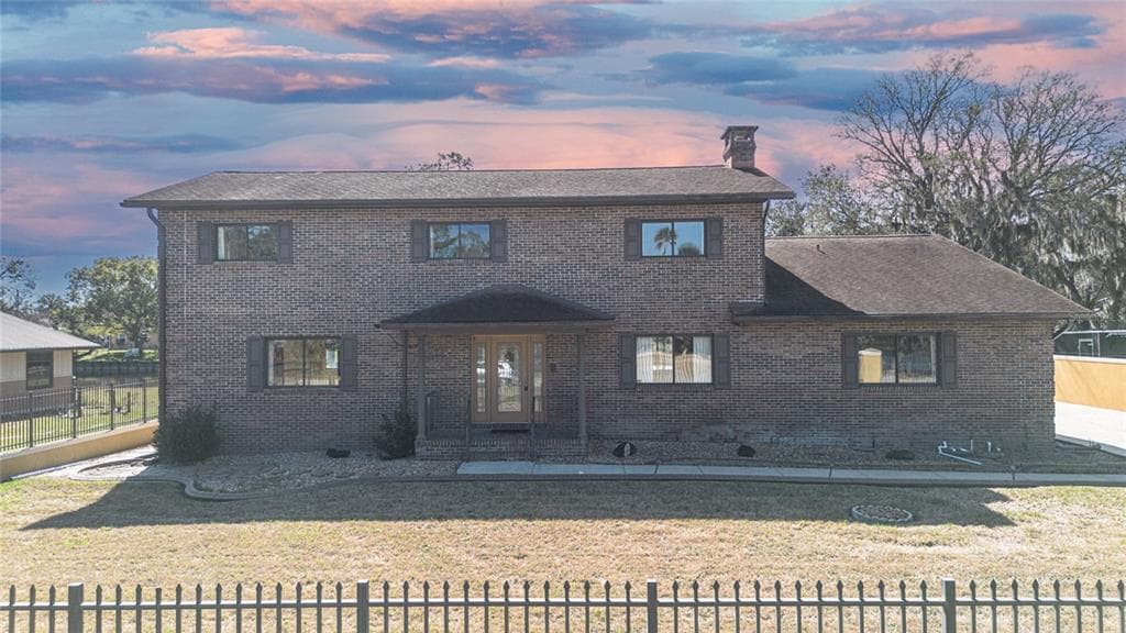 330 SANCHEZ AVENUE 2