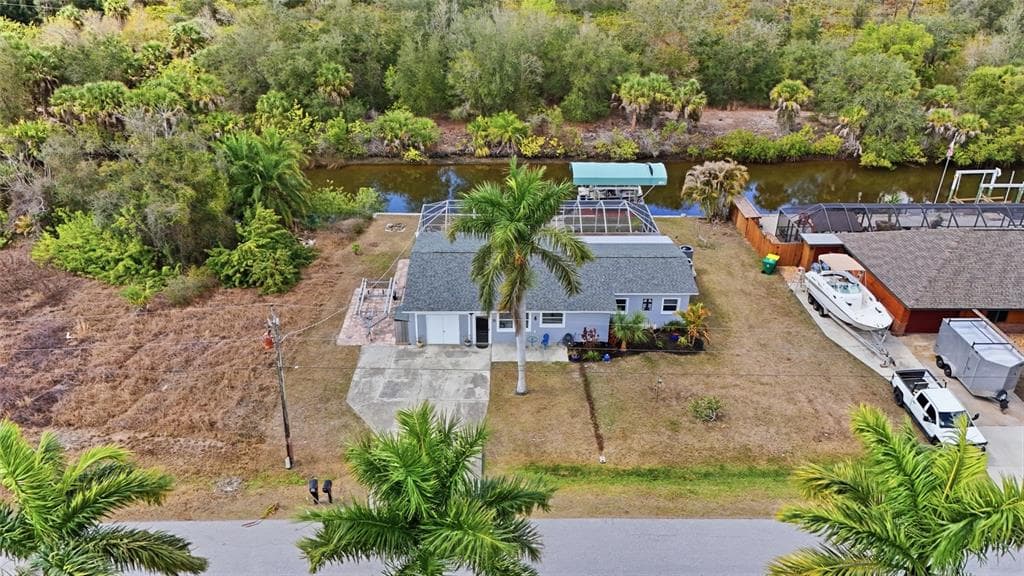 3363 DESOTO DRIVE 5