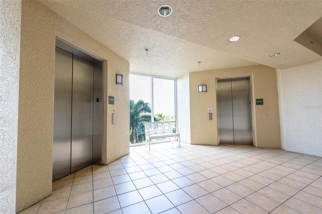 3414 HANCOCK BRIDGE PARKWAY #505 4