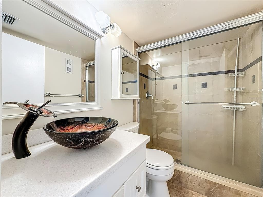7401 BAY ISLAND DRIVE S 232 photo 23