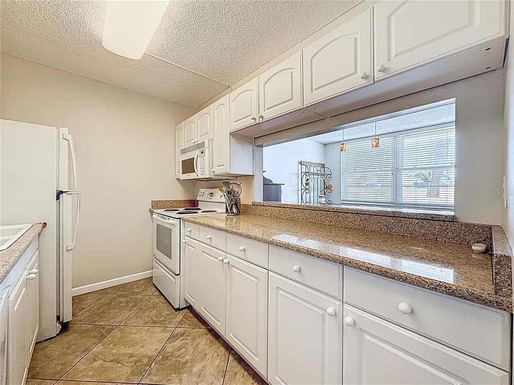 7401 BAY ISLAND DRIVE S 232 photo 8