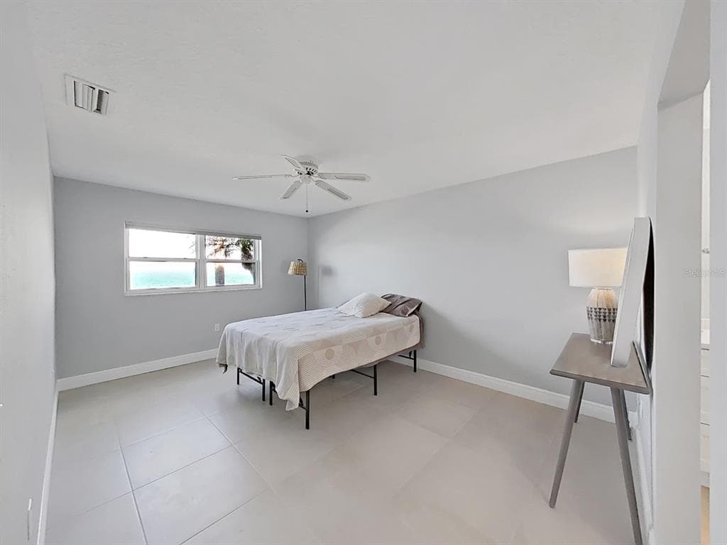 7 DUNOON PLACE Unit 104 photo 25