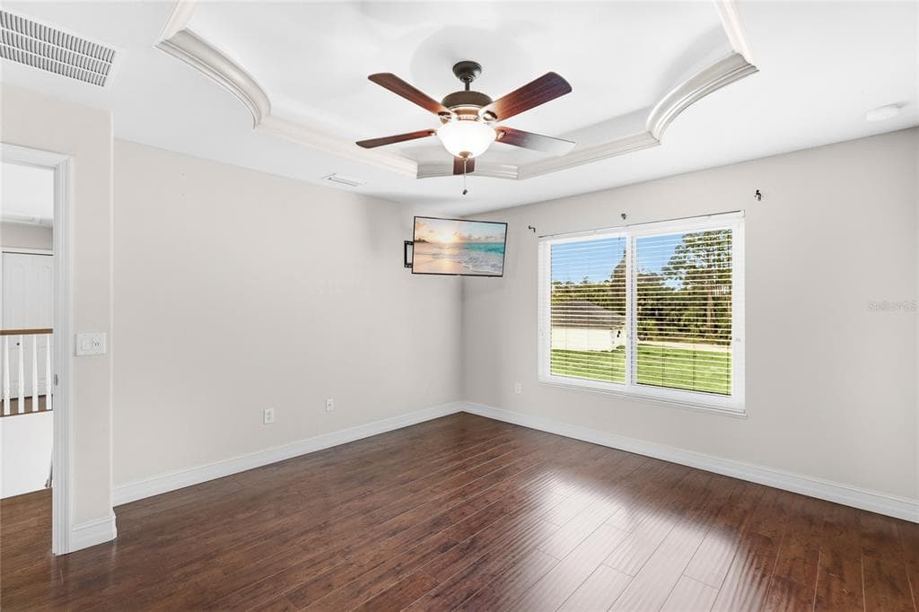 4228 BIRNAM TERRACE photo 25