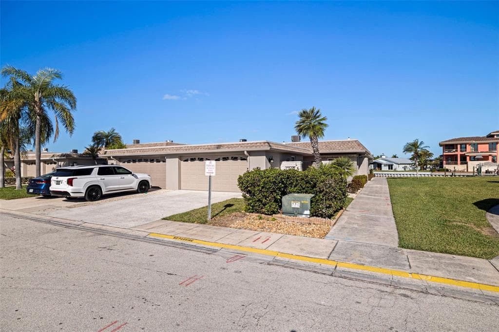 403 BOCA CIEGA POINT BOULEVARD N photo 6